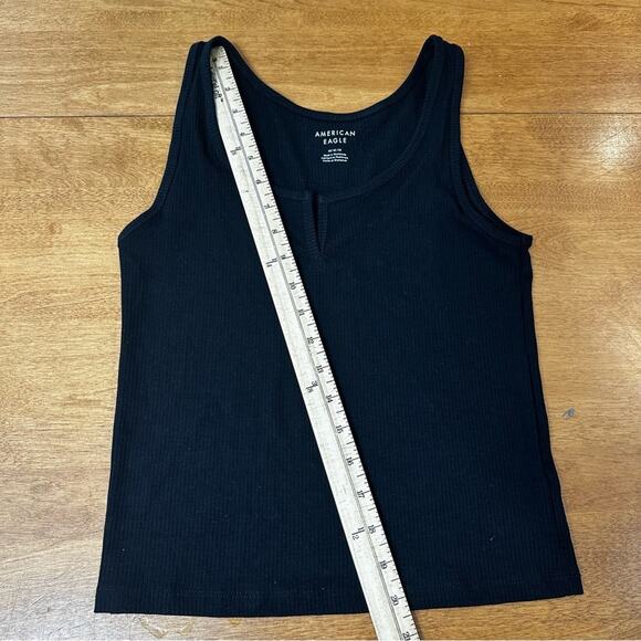American Eagle AE Cropped Notch Neck Black Tank Top Women’s Size Medium M Basic - Picture 7 of 8